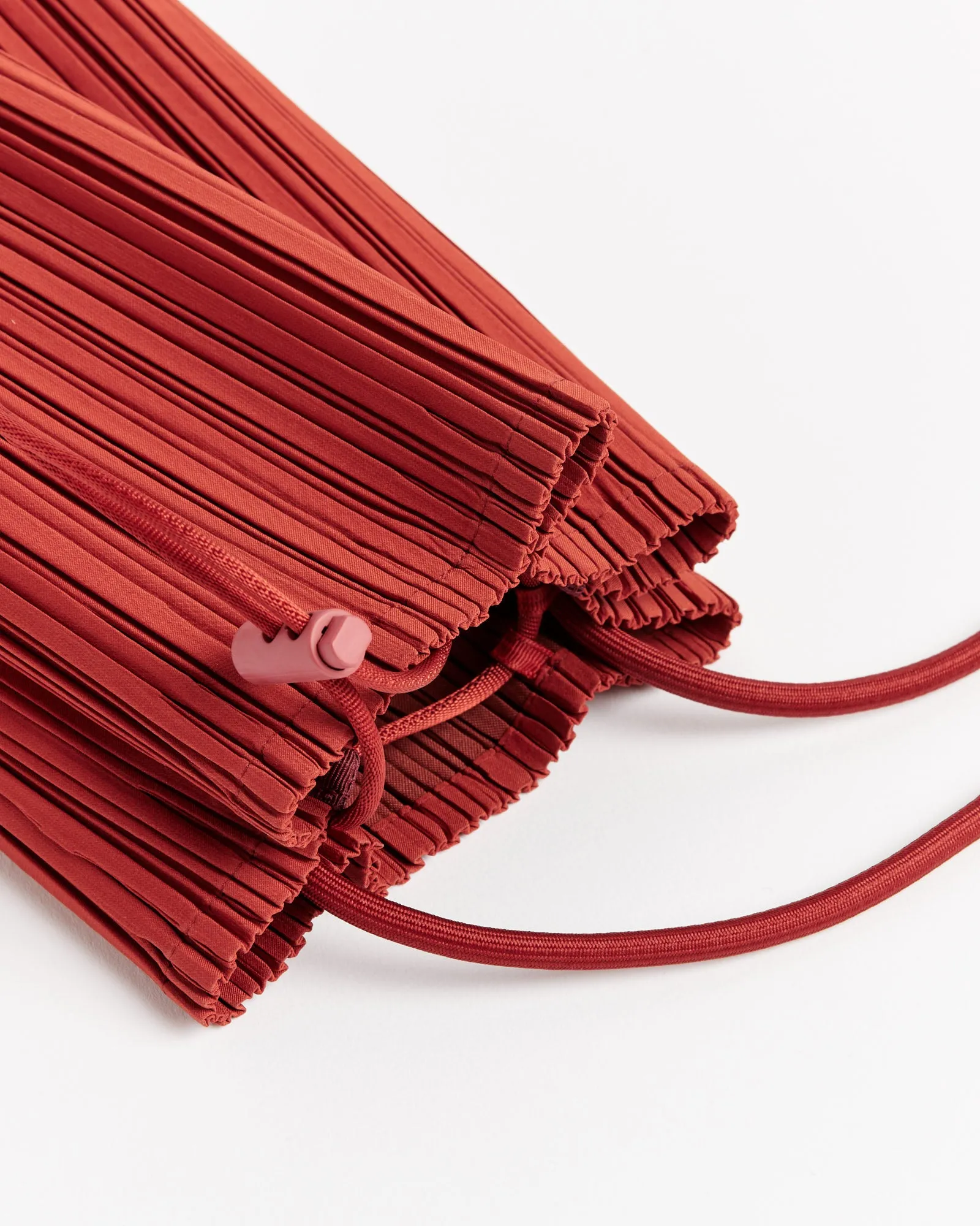 Bloom Bag in Dark Red