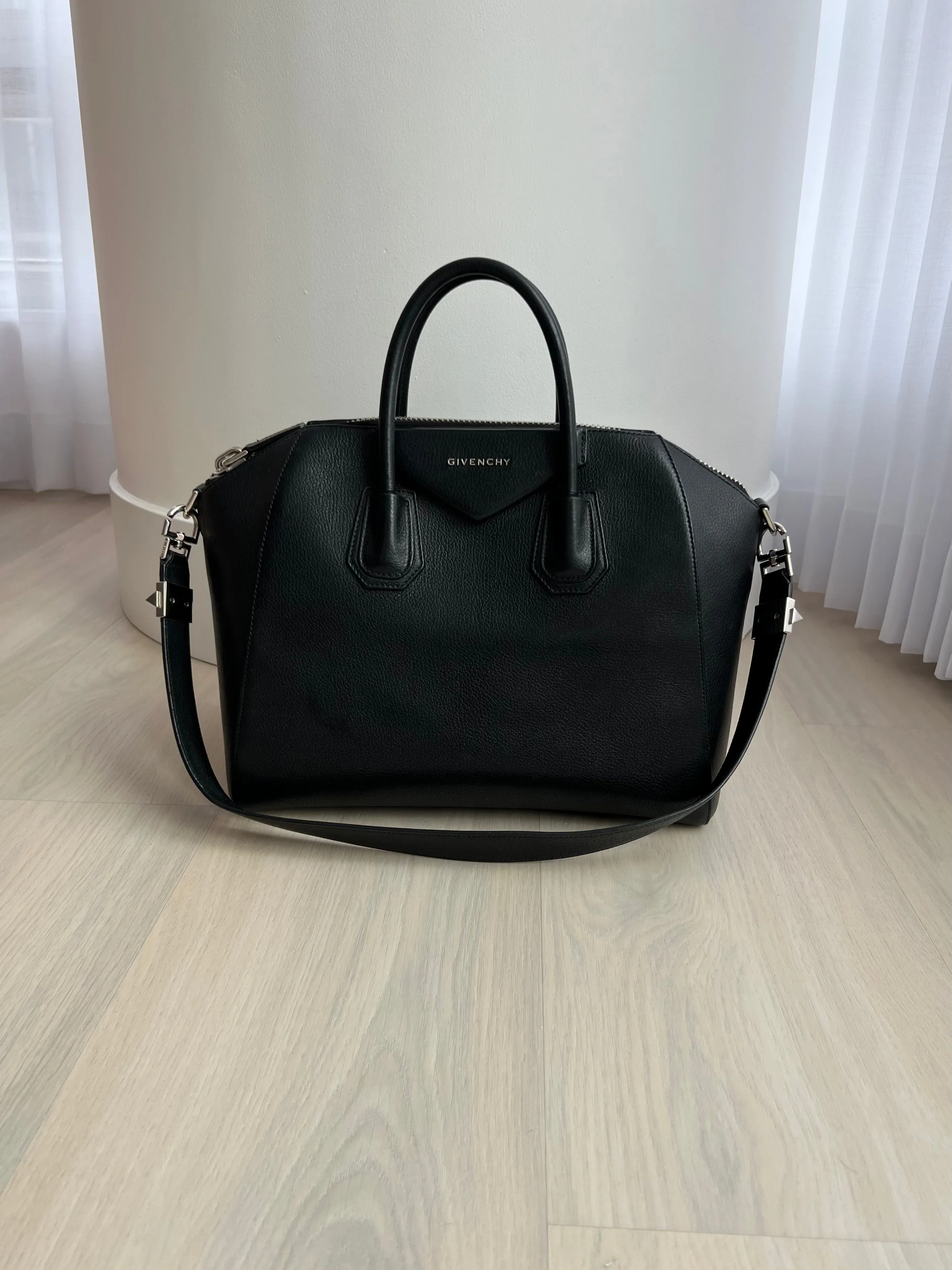 Givenchy Antigona Bag