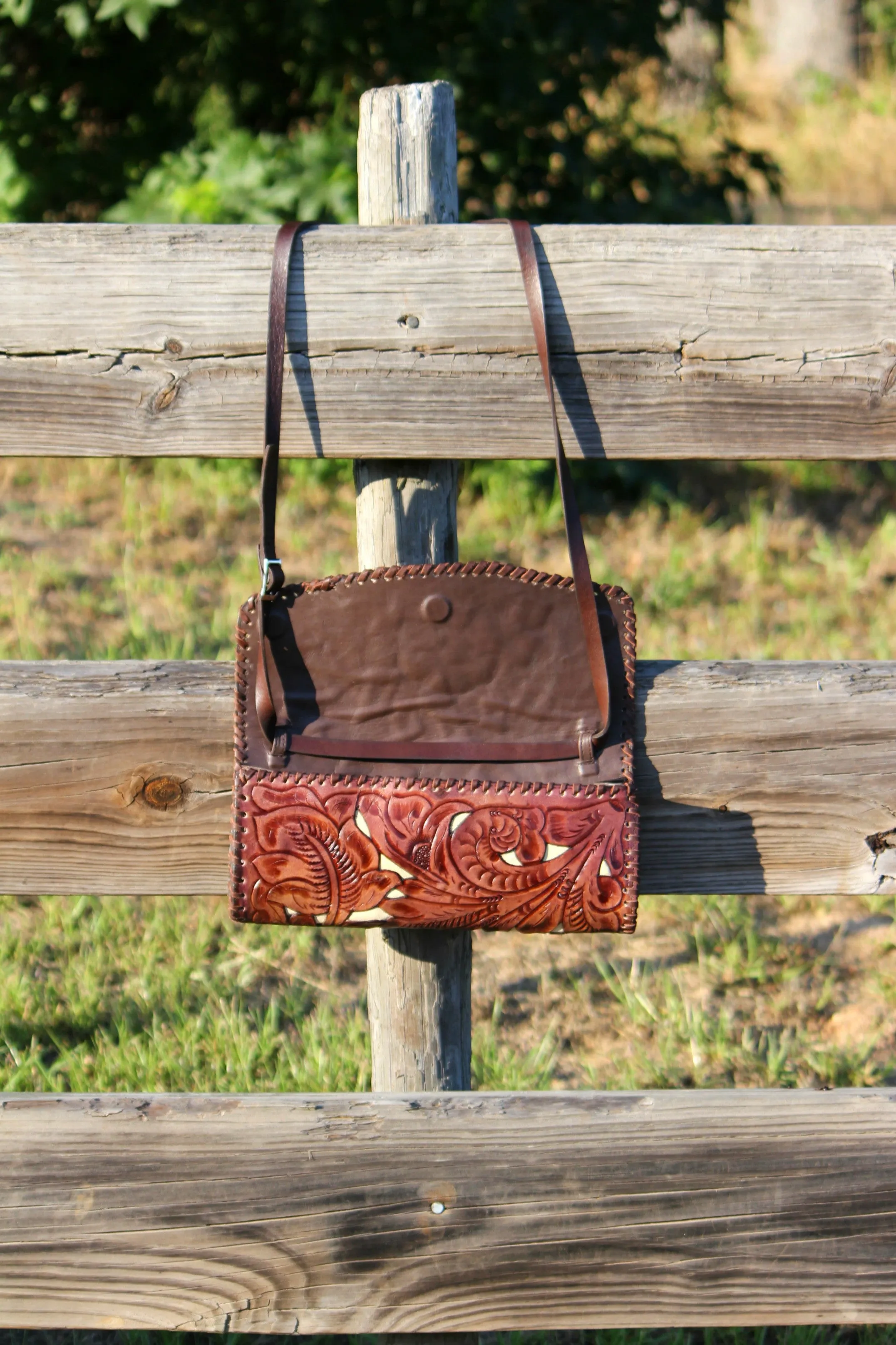 The Antonio Tooled Clutch w/ Ivory Inlay